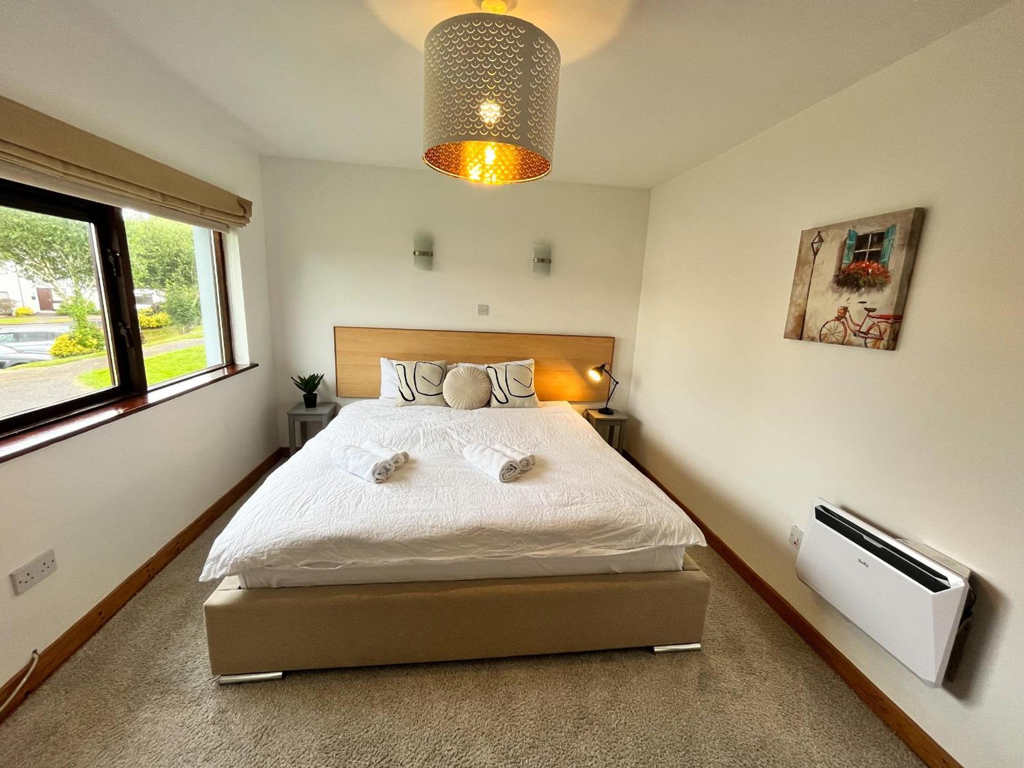 Sea Whispers - My Charming Costal Retreat In Youghal Ngoại thất bức ảnh